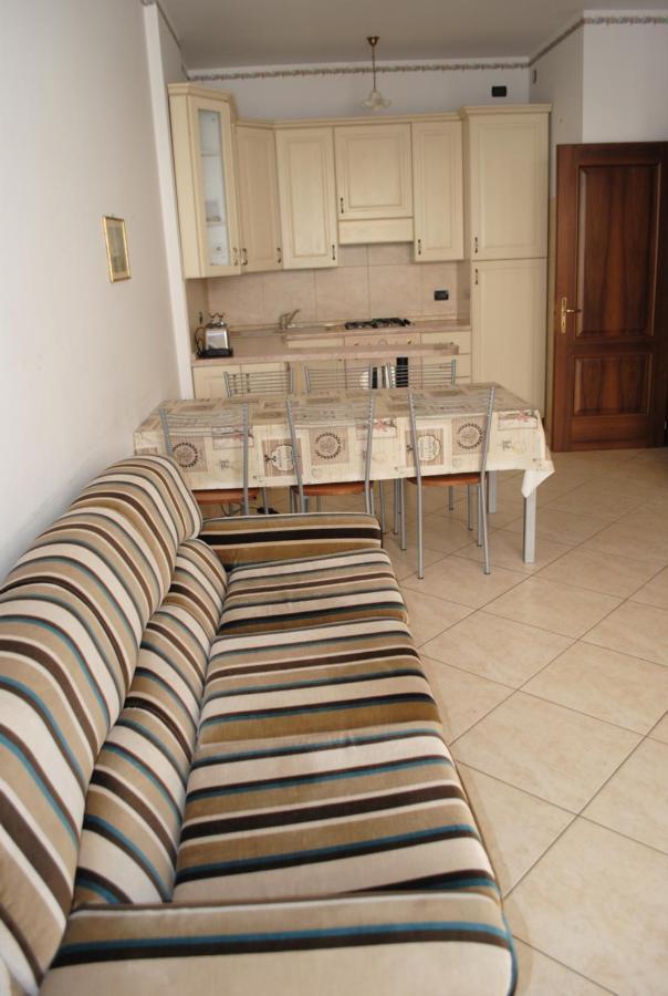 Appartamento A Marina dʼAndora エクステリア 写真